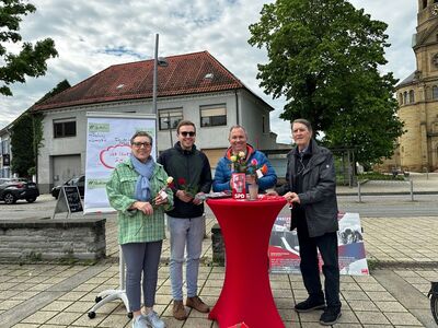 Für Forst im Einsatz: Mitglieder der CDU und SPD