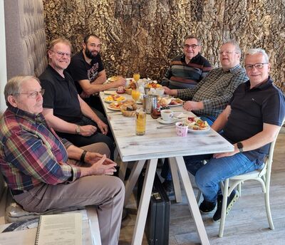 eig. Aufnahme: v.l. Hartwig Panzer, Volker Geisel, Dr. Tarak Turki, Rolf Becker, Claus Retzbach, Joachim Hof