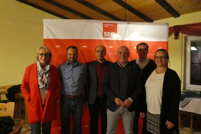 Unsere Gemeinderatsfraktions, Daniel Born und Mitglieder des SPD-Kreisvorstandes