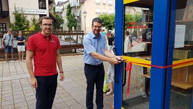 v.l. Christian Holzer und Bürgermeister Bernd Killinger