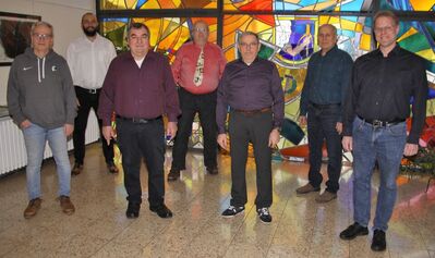 Joachim Hof, Tarak Turki, Rolf Becker, Claus Retzbach, Hartwig Panzer, Salih Öztürk, Volker Geisel (links n. rechts)