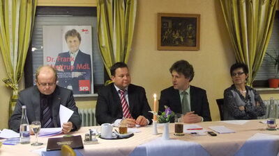 v.l.n.r: Wolfgang Wehowsky, Martin Gerster, Dr. Frank Mentrup, Angelika Konstandin